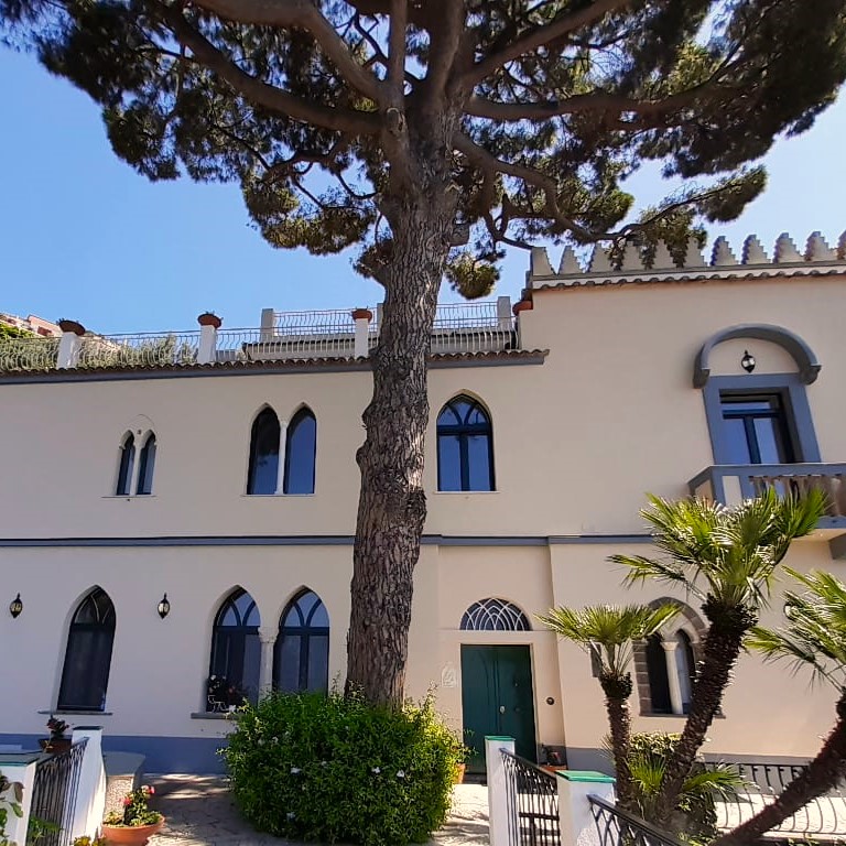 Villa Cliff House Villas & Apartments for Rent Amalfi Coast